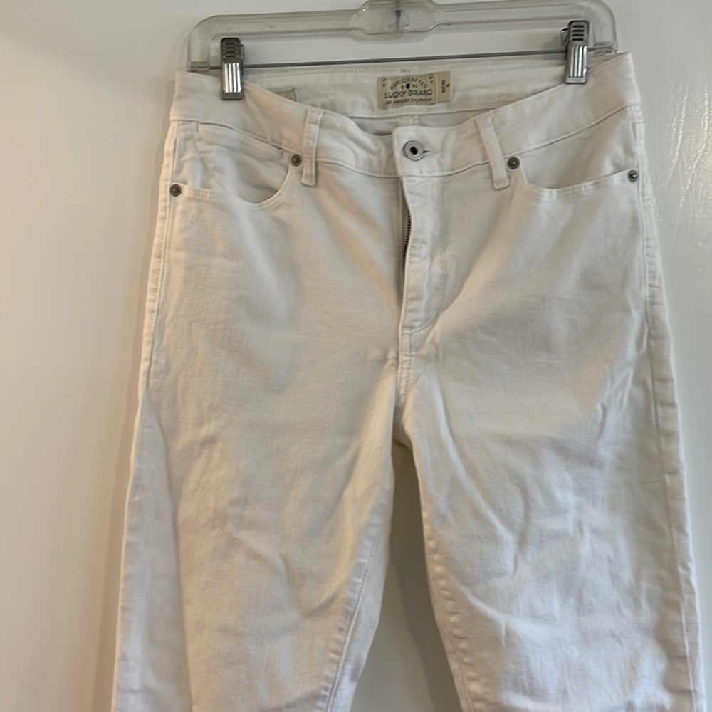 Lucky Brand 🤍 white jeans 🤍